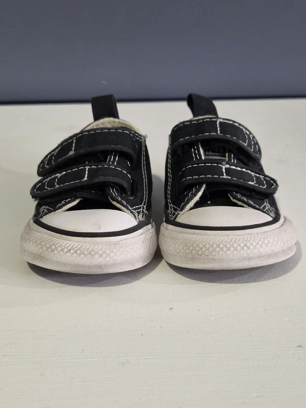 Converse All Star Toddler Size 3 ShoesKids Black Canvas Velcro Sneakers